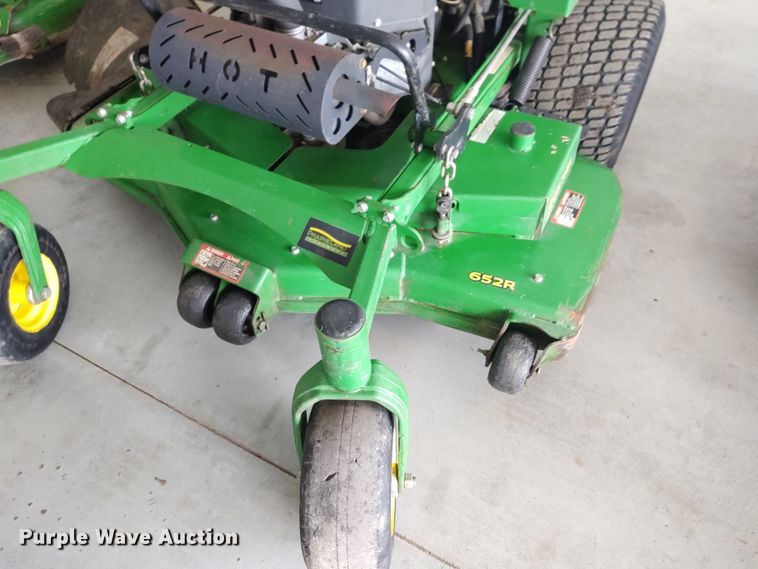 image for item FY9755 John Deere 652R Quik Trak ZTR lawn mower