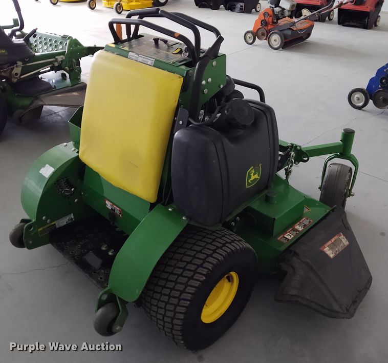image for item FY9757 John Deere 652R Quik Trak ZTR lawn mower