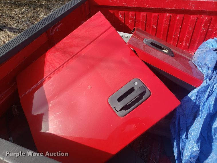 image for item GA9482 Ford F150 propane pickup truck bed