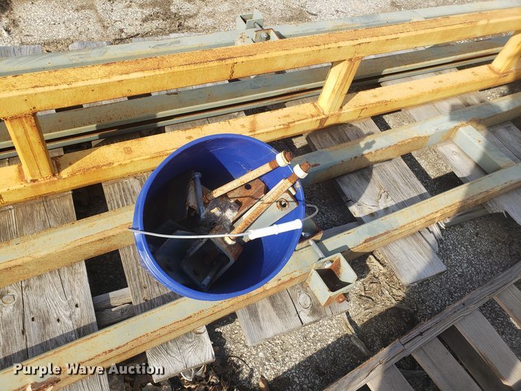 image for item GA9484 Overhead hoist trolly system