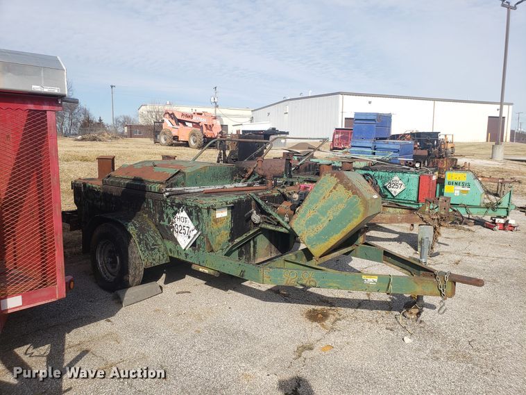 image for item GA9486 Garlock tar kettle