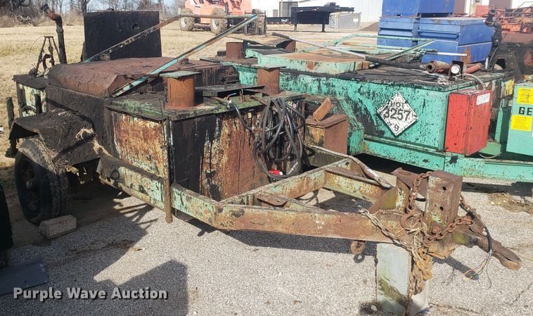 image for item GA9487 Garlock tar kettle