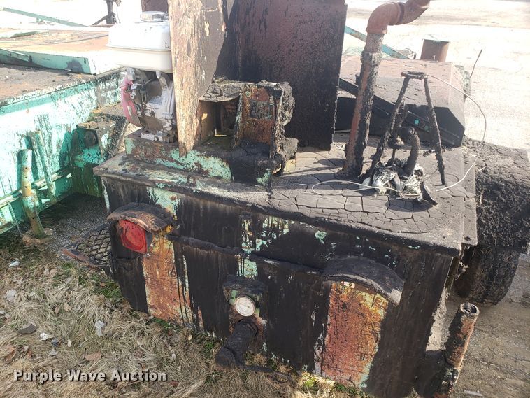 image for item GA9487 Garlock tar kettle