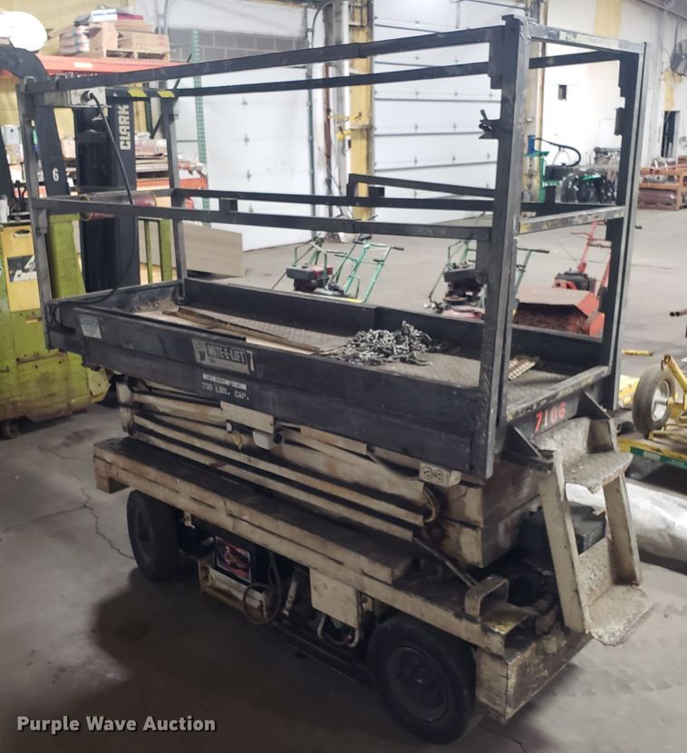 image for item GA9493 Meite-E-Lift scissor lift