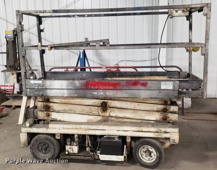 image for item GA9493 Meite-E-Lift scissor lift