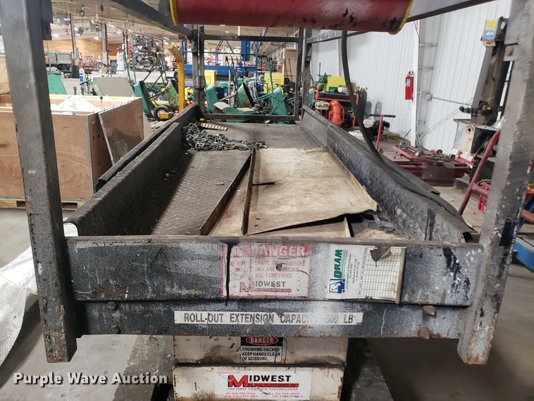 image for item GA9493 Meite-E-Lift scissor lift