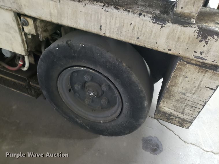 image for item GA9493 Meite-E-Lift scissor lift