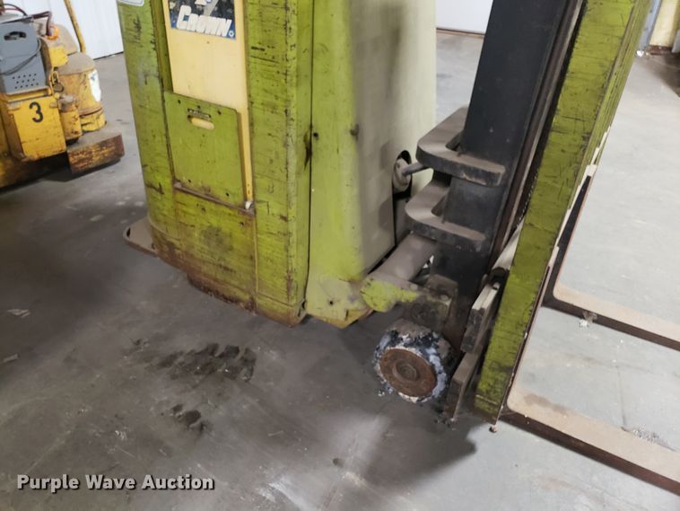 image for item GA9496 Clark NST20 forklift