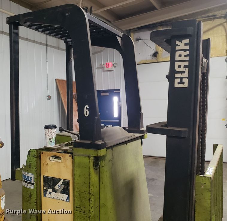 image for item GA9496 Clark NST20 forklift