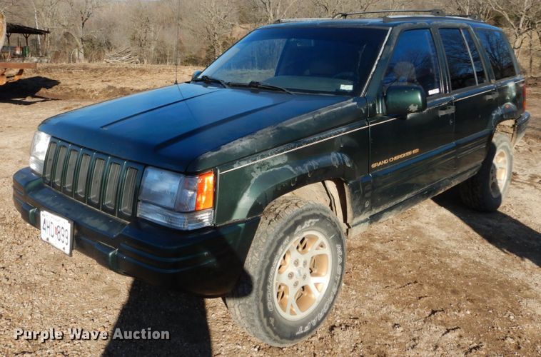 image for item GB9800 1996 Jeep Grand Cherokee SUV