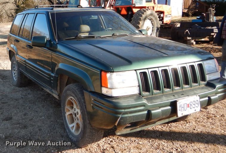 image for item GB9800 1996 Jeep Grand Cherokee SUV