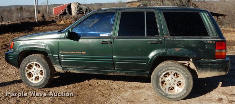 image for item GB9800 1996 Jeep Grand Cherokee SUV