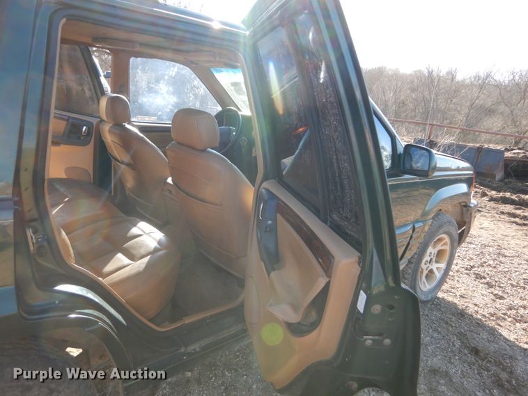 image for item GB9800 1996 Jeep Grand Cherokee SUV