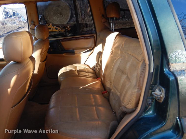image for item GB9800 1996 Jeep Grand Cherokee SUV
