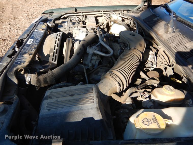 image for item GB9800 1996 Jeep Grand Cherokee SUV