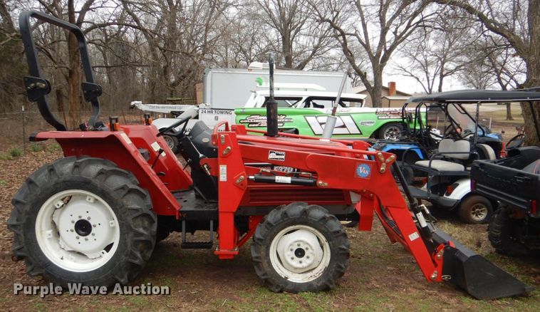 image for item GD9041 Yanmar F37D tractor