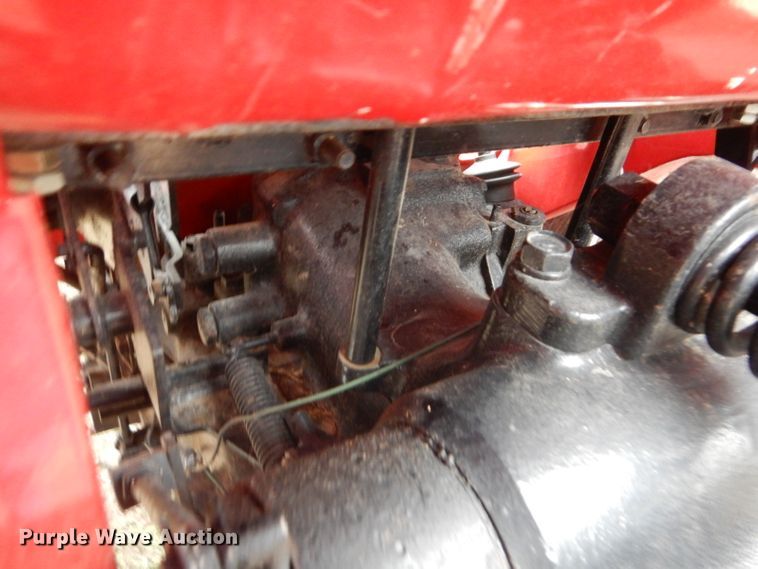 image for item GD9041 Yanmar F37D tractor