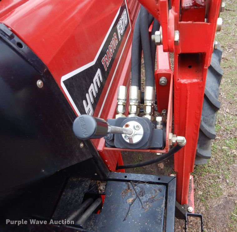 image for item GD9041 Yanmar F37D tractor