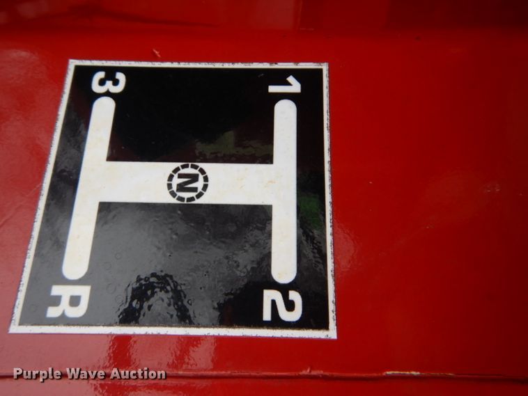 image for item GD9041 Yanmar F37D tractor