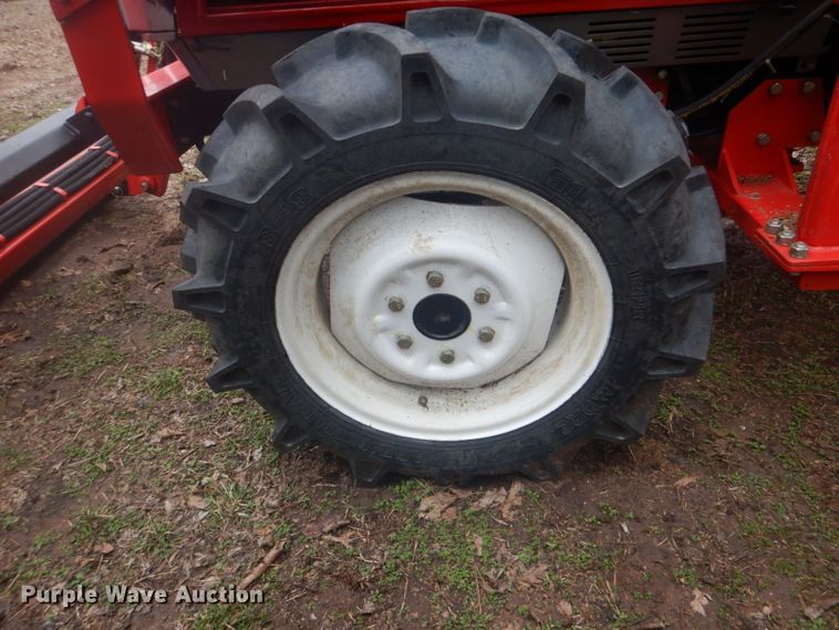 image for item GD9041 Yanmar F37D tractor