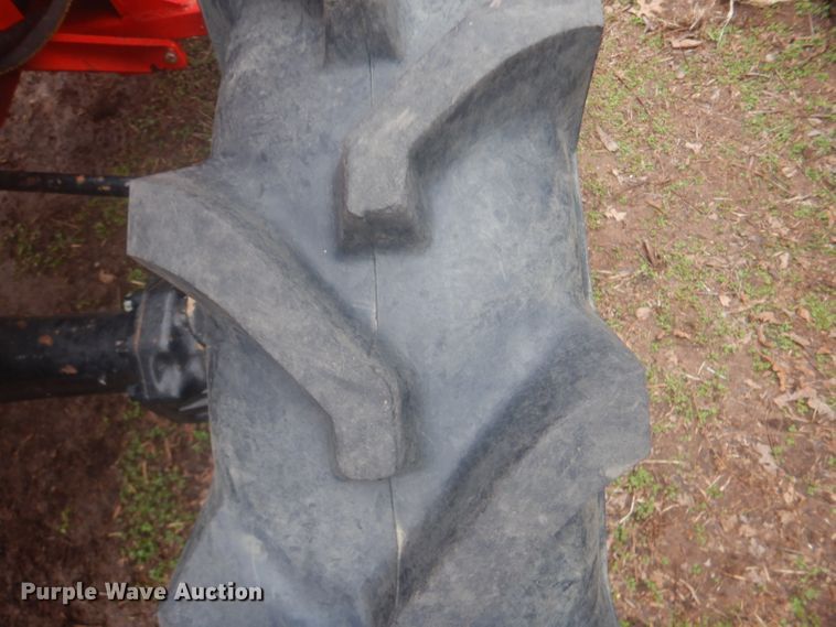 image for item GD9041 Yanmar F37D tractor