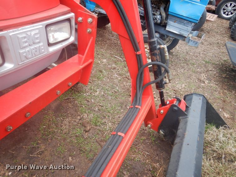 image for item GD9041 Yanmar F37D tractor