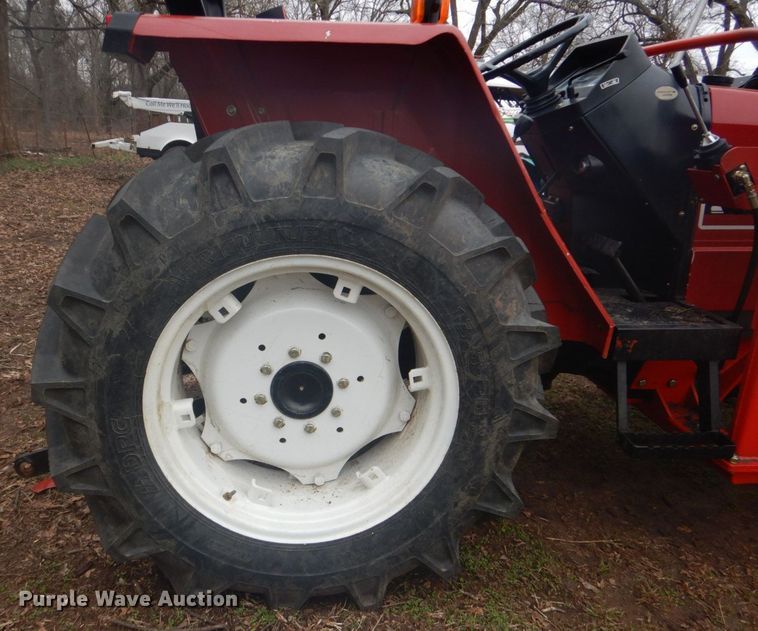 image for item GD9041 Yanmar F37D tractor