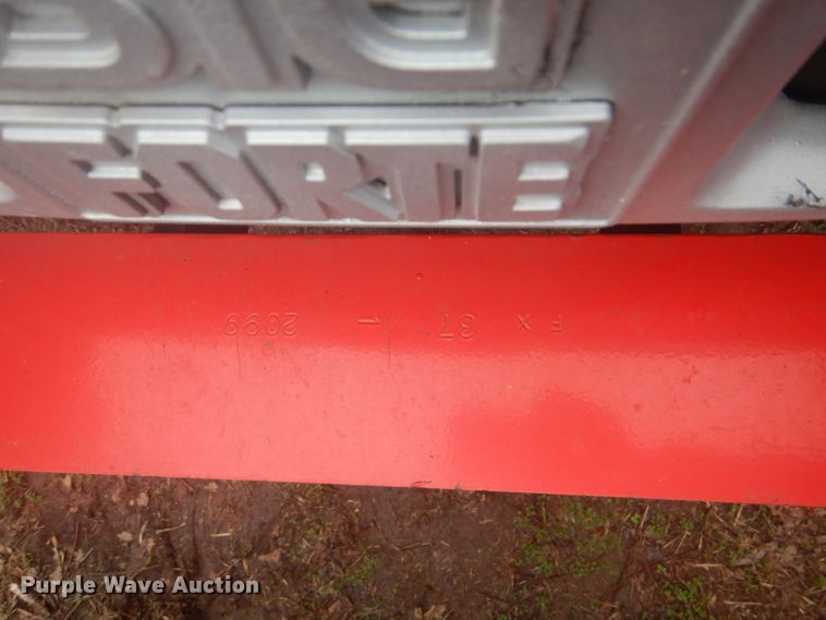 image for item GD9041 Yanmar F37D tractor