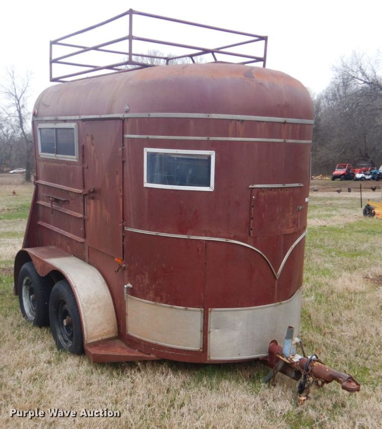 image for item GD9047 Shop built horse trailer