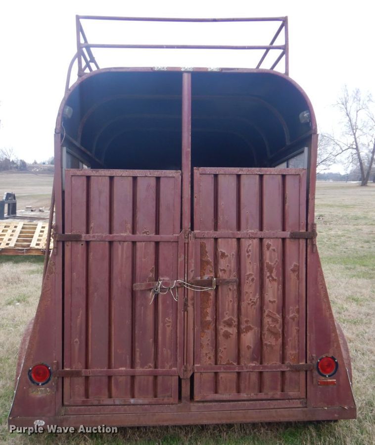 image for item GD9047 Shop built horse trailer