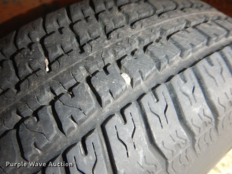 image for item GD9047 Shop built horse trailer