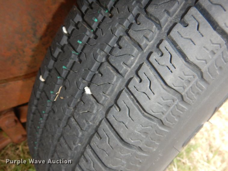 image for item GD9047 Shop built horse trailer