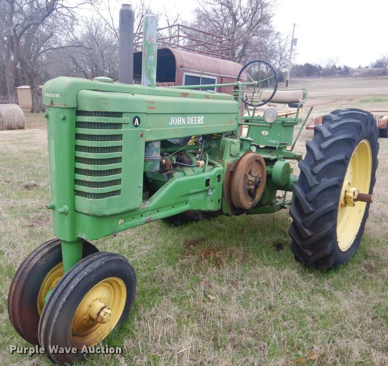 image for item GD9048 John Deere A tractor