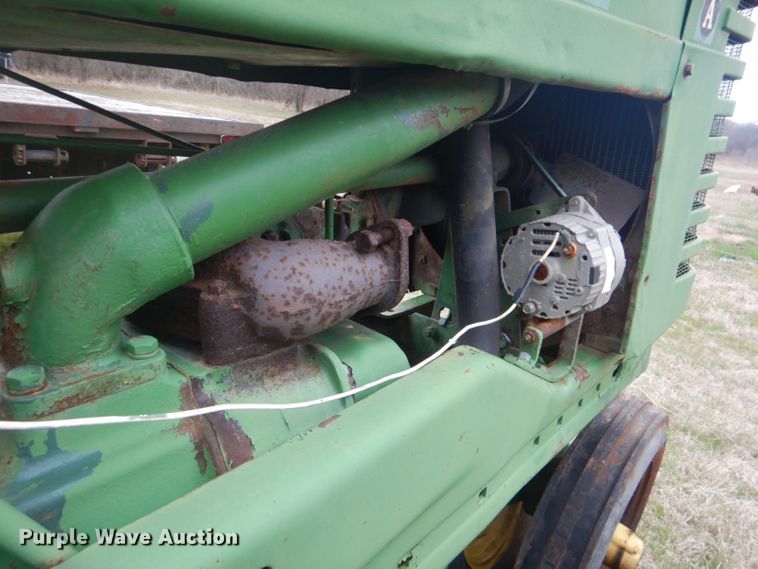 image for item GD9048 John Deere A tractor