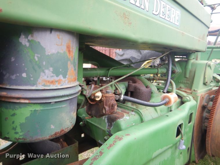 image for item GD9048 John Deere A tractor