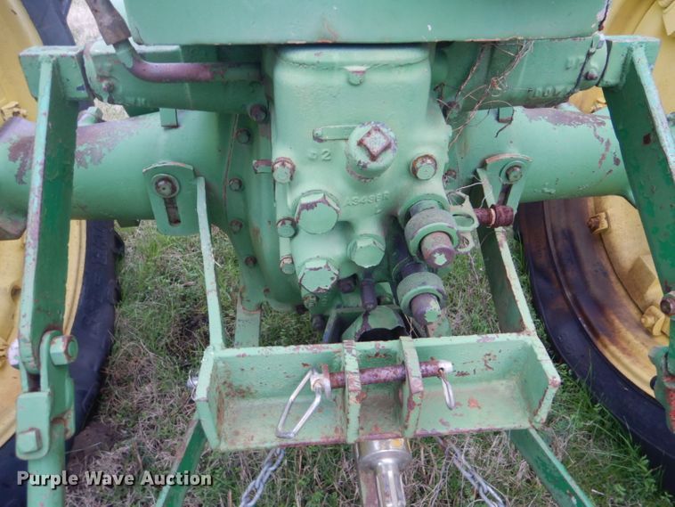 image for item GD9048 John Deere A tractor