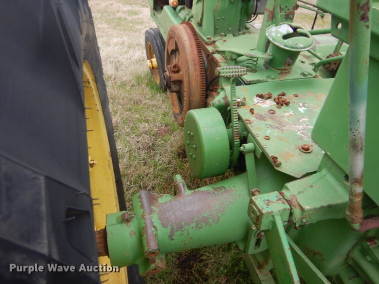 image for item GD9048 John Deere A tractor