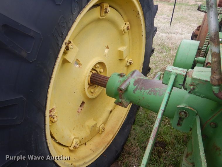 image for item GD9048 John Deere A tractor