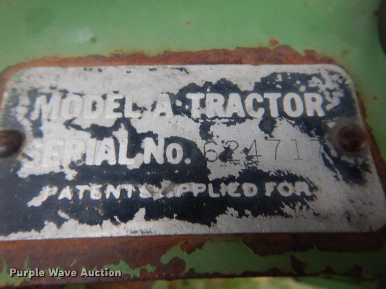 image for item GD9048 John Deere A tractor