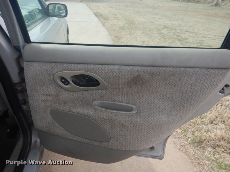 image for item GD9056 1998 Ford Contour