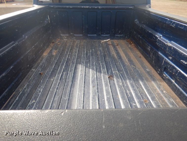 image for item GD9057 2000 Chevrolet Silverado 1500 Z71 Ext. Cab pickup truck