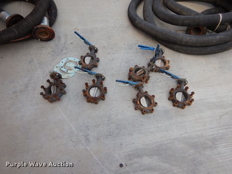 image for item GD9119 (18) sections of 4" water suction hose