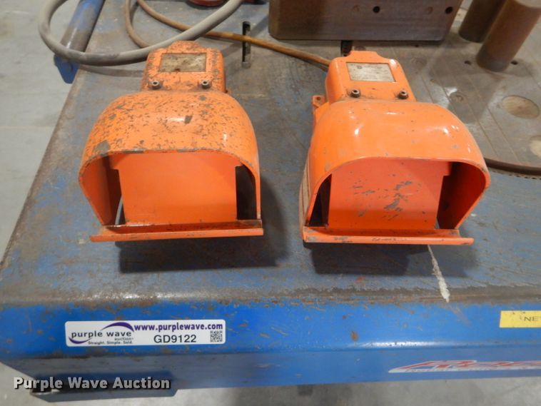 image for item GD9122 2013 Rod Chomper Inc. CBRE11D re-bar bender