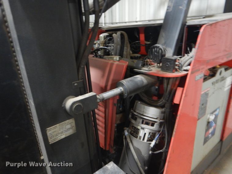 image for item GD9124 2005 Raymond R4 forklift