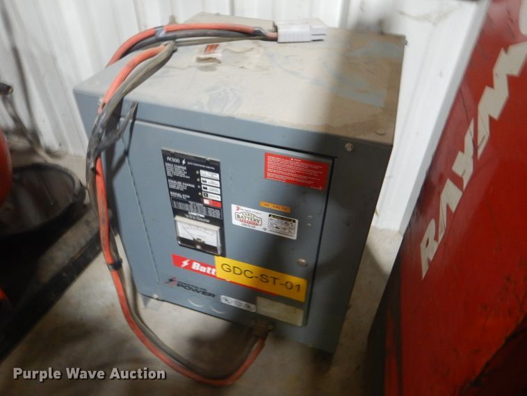 image for item GD9124 2005 Raymond R4 forklift