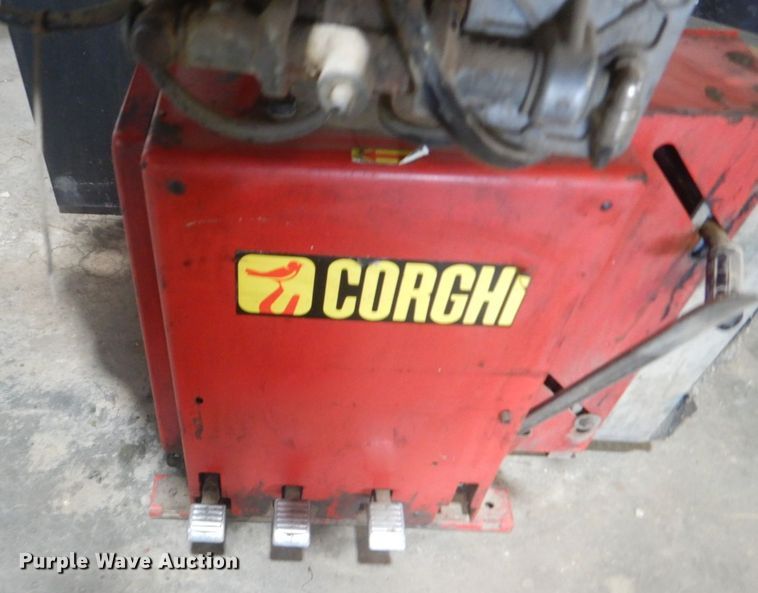 image for item GD9125 Corghi A9824TI rim clamp tire machine