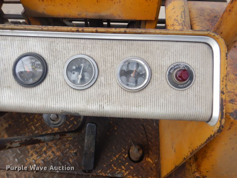 image for item GD9126 Hyster 194A forklift