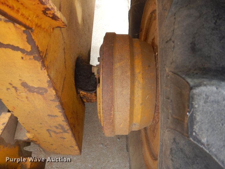 image for item GD9126 Hyster 194A forklift