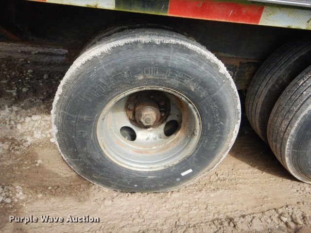 image for item GD9129 2003 Road Boss equipment trailer