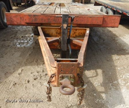 image for item GD9130 1986 Custom Trailer 9TT800 tilt deck equipment trailer